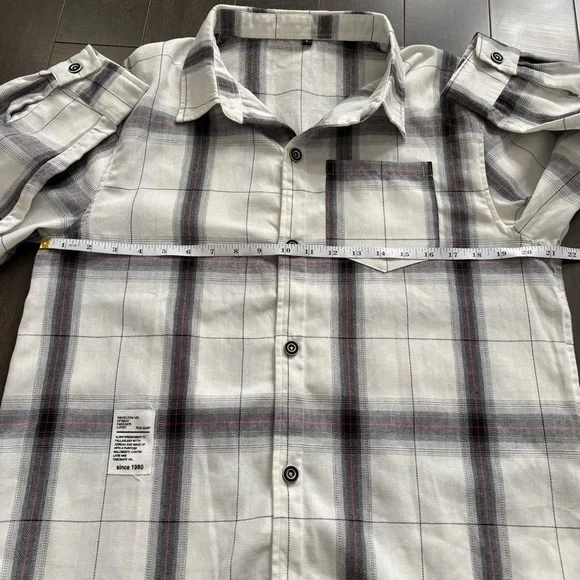 SHEIN Mens Plaid Flannel Size L Lightweight Layering Piece Long Sleeve - Picture 5 of 8